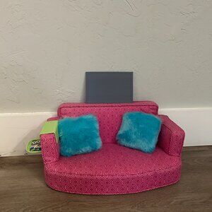 American Girl Doll Comfy Couch *Retired Item*